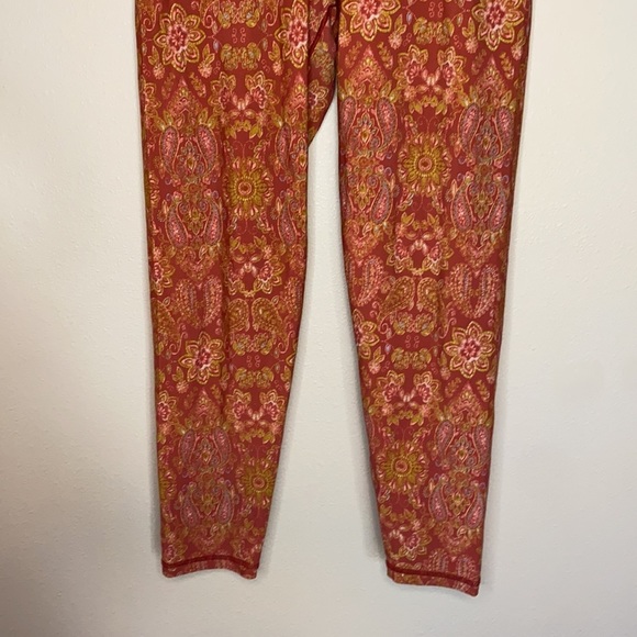 Aerie Paisley Print Leggings - Picture 3 of 9